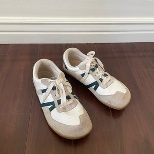 Women’s Xero Shoes Kelso Sneaker Size 11